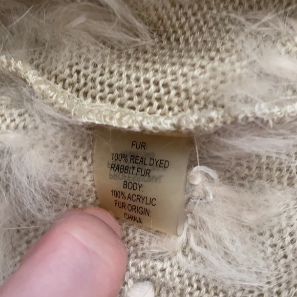 Metric Knits | Fur Collection Rabbit Fur Open Front Waterfall Vest Cream (S) - Picture 11 of 16